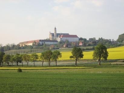 Tagungshaus Im Kloster Neresheim Hotel Buitenkant foto