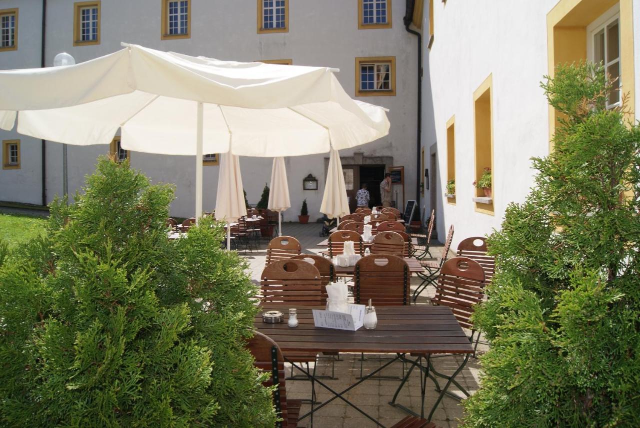 Tagungshaus Im Kloster Neresheim Hotel Buitenkant foto