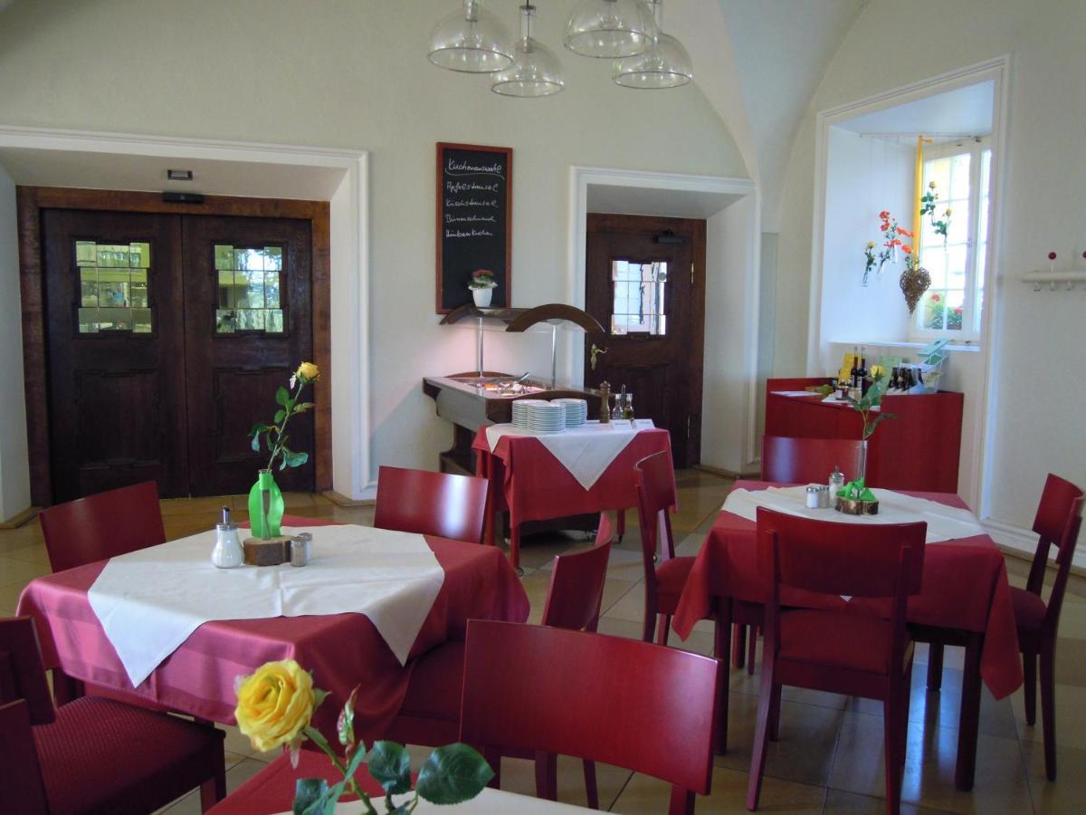 Tagungshaus Im Kloster Neresheim Hotel Buitenkant foto