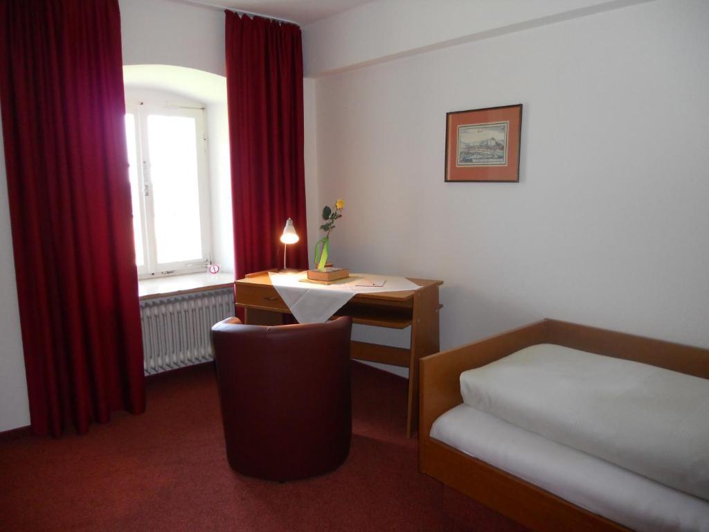 Tagungshaus Im Kloster Neresheim Hotel Kamer foto