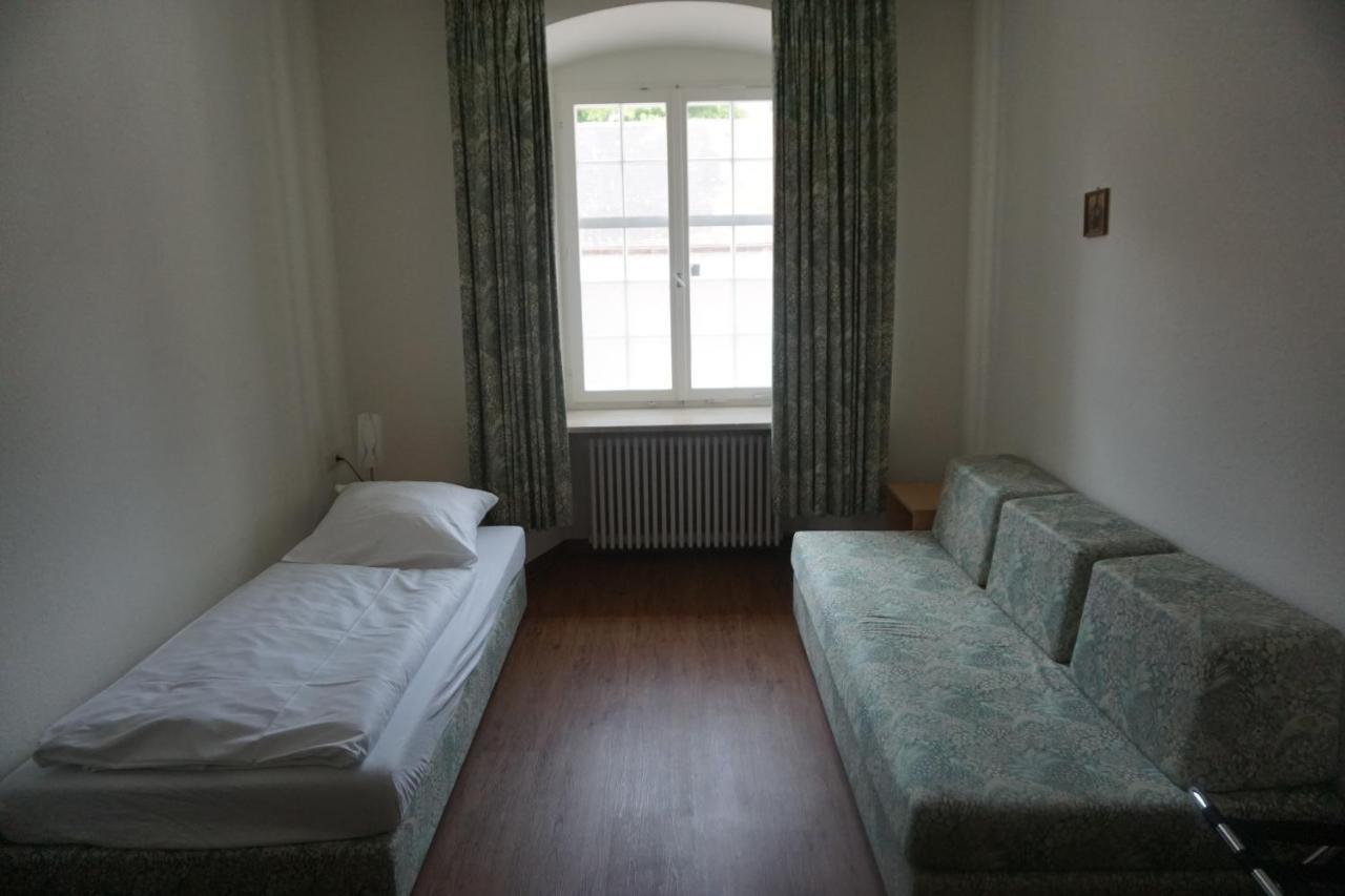 Tagungshaus Im Kloster Neresheim Hotel Buitenkant foto