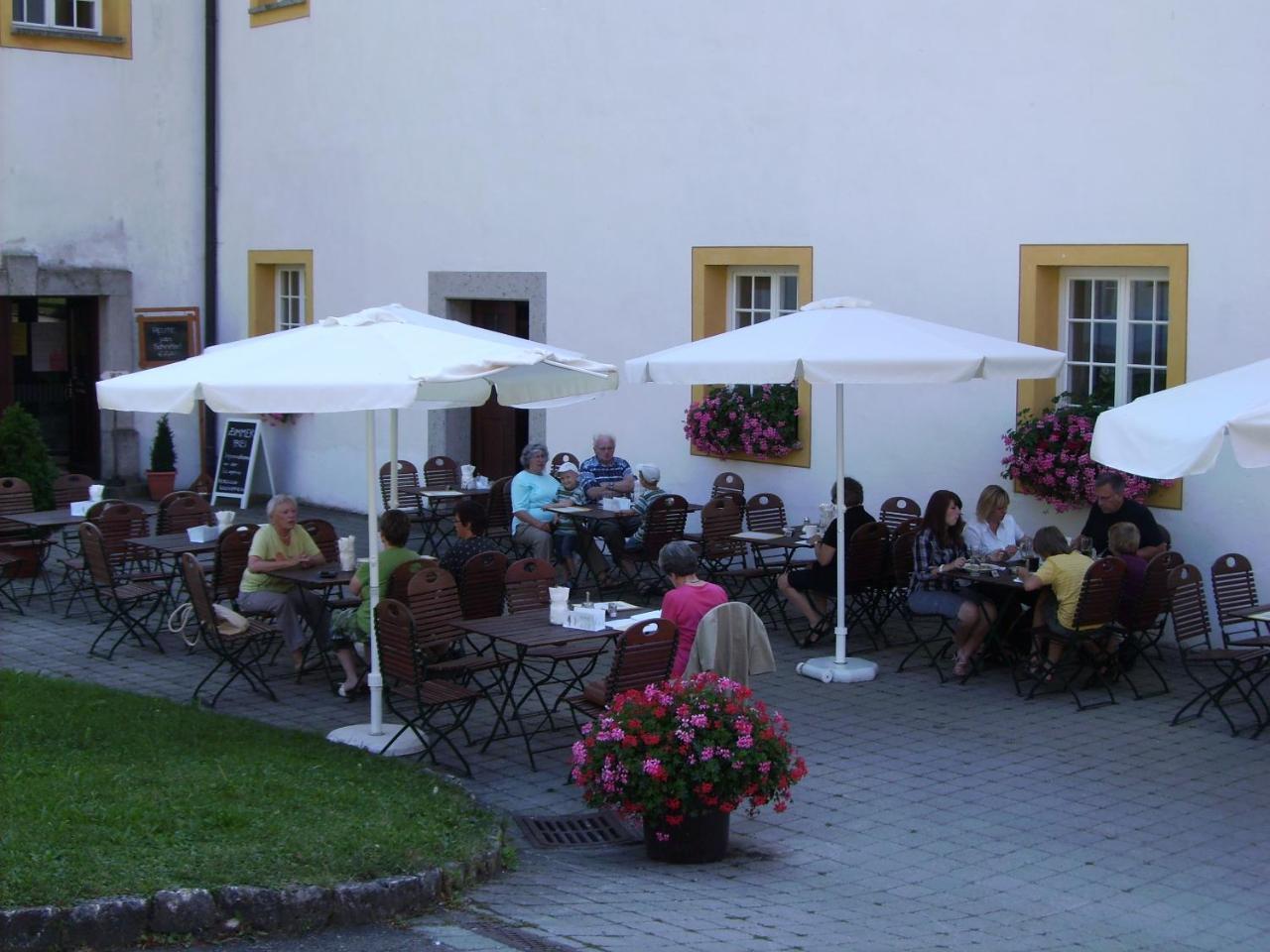 Tagungshaus Im Kloster Neresheim Hotel Buitenkant foto